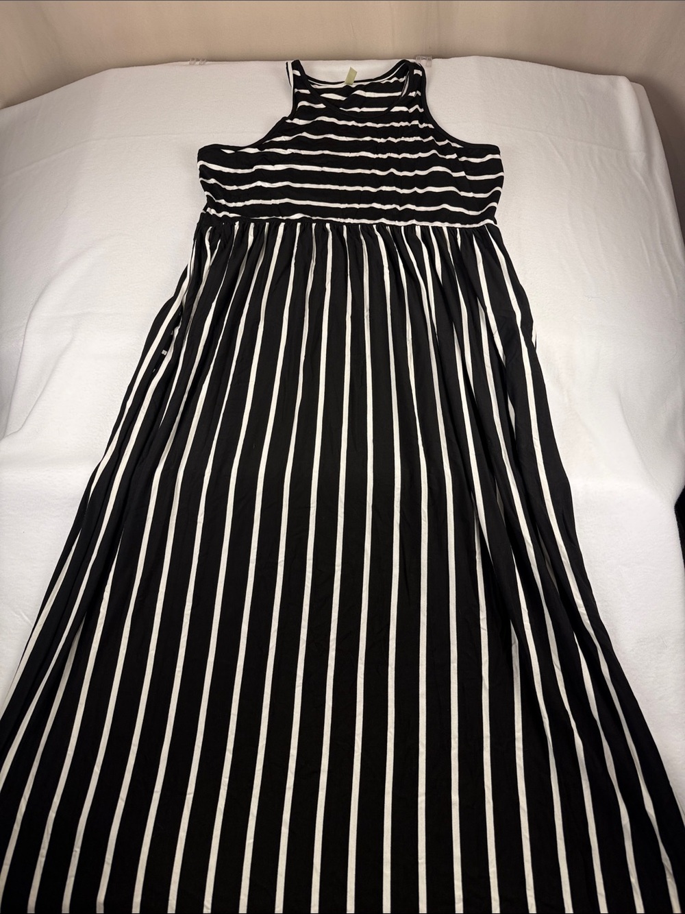 Black and White Striped Sleeveless Maxi Dress 287